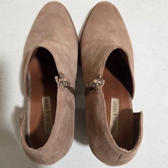 Beige Booties Women's Size 10 High Heel Suede Leather Side Zipper - Picture 7 of 10